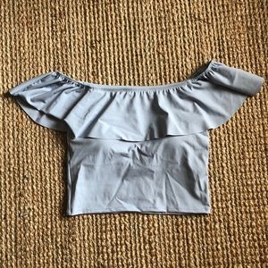 NWOT Kortni Jeane Blue Fog Ruffled Around Top